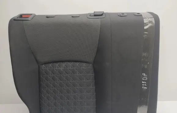 Toyota C-HR I Rear seat 