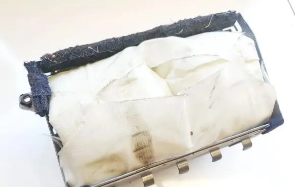 Mitsubishi Grandis Passenger airbag e01025906p2j