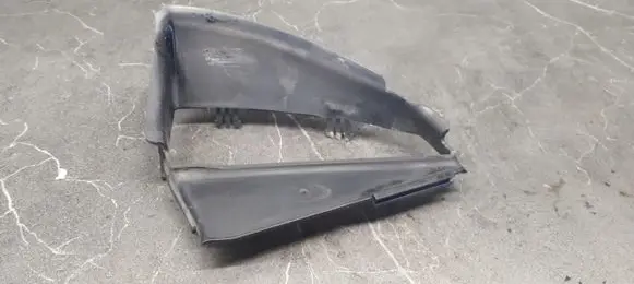 Audi A8 S8 D3 4E Air intake hose/pipe 4e0129617p