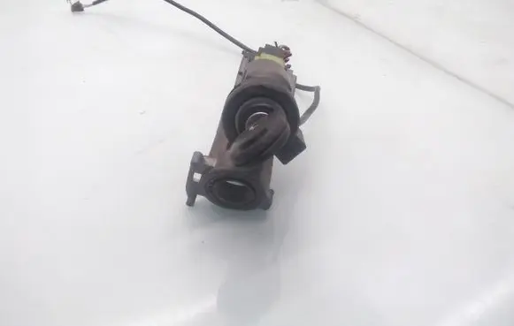 Volkswagen Golf III Ignition lock 357905851