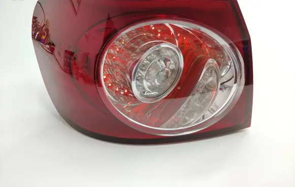 Volkswagen Golf Plus Rear/tail lights 5M0945095L