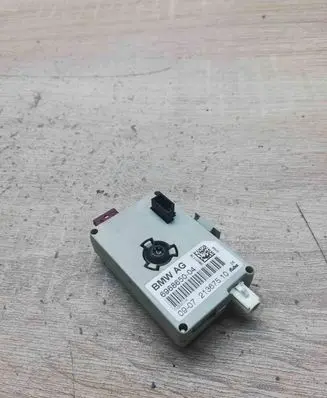 BMW 3 E90 E91 Aerial antenna amplifier 6968650 21367510