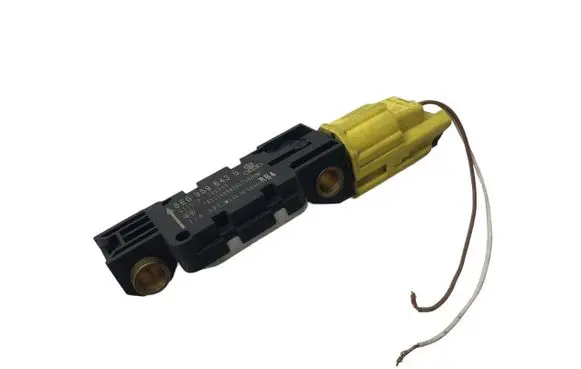 Volkswagen Sharan Airbag deployment crash/impact sensor 8E0959643B 011370 220905