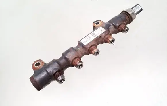 Mini One - Cooper Coupe R56 Fuel main line pipe 9654592680 9655465480