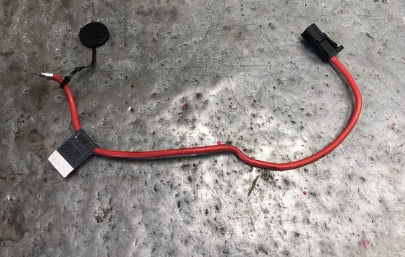 BMW 3 E90 E91 Positive cable (battery) 6938504BILI 6938504