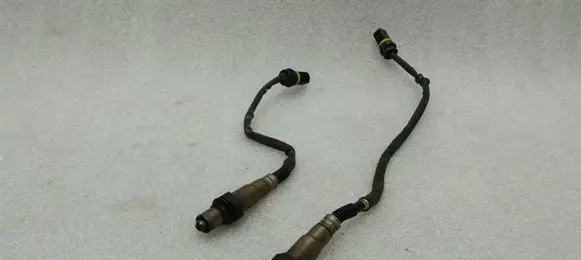 Mercedes-Benz S W220 Lambda probe sensor A0015405117