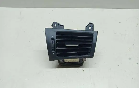BMW X3 F25 Dashboard side air vent grill/cover trim 9217441