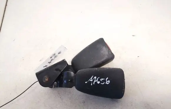 Saab 9-5 Middle seatbelt buckle (rear) 