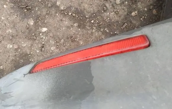 Rear tail light reflector