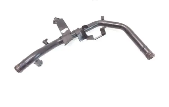 Volkswagen PASSAT B5 Engine coolant pipe/hose 028121065L
