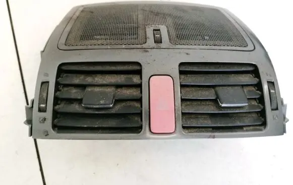 Toyota Auris 150 Dash center air vent grill