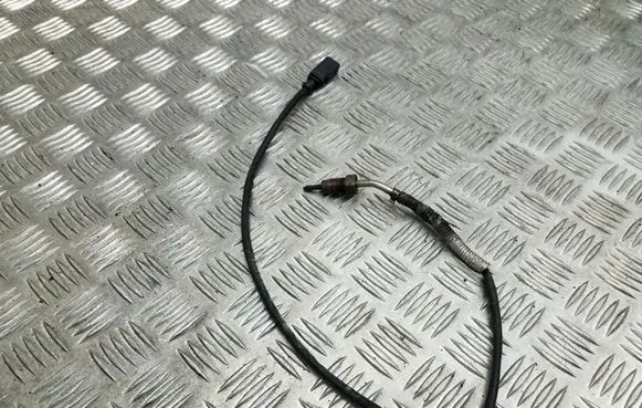 Seat Leon (1P) Exhaust gas temperature sensor 03L906088EC