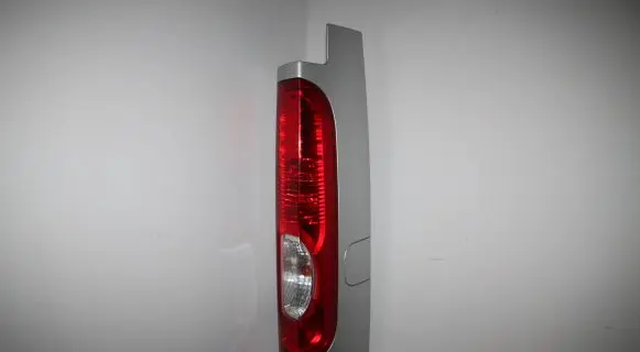 Opel Vivaro Rear/tail lights 8200415251 8200415251B 89316021