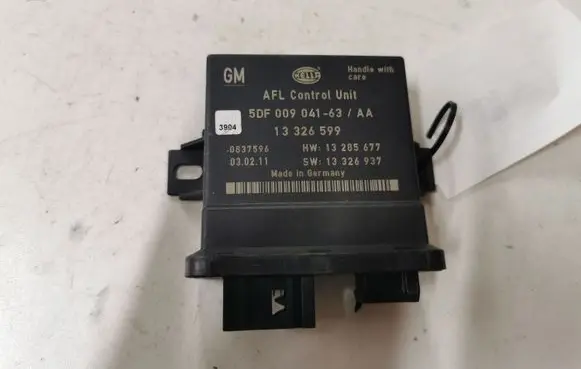 Opel Insignia A Light module LCM 5DF00904163 13326599 0837596