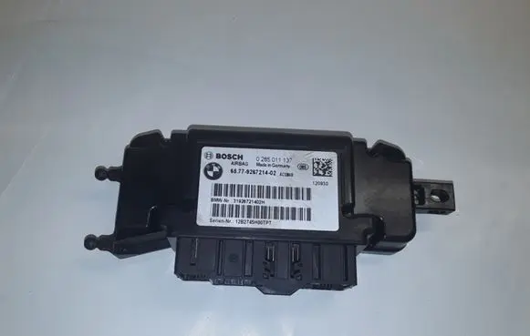BMW 1 F20 F21 Airbag control unit/module 0285011137 6577926721402 120930