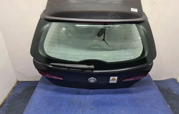 Alfa Romeo 159 Tailgate/trunk/boot lid