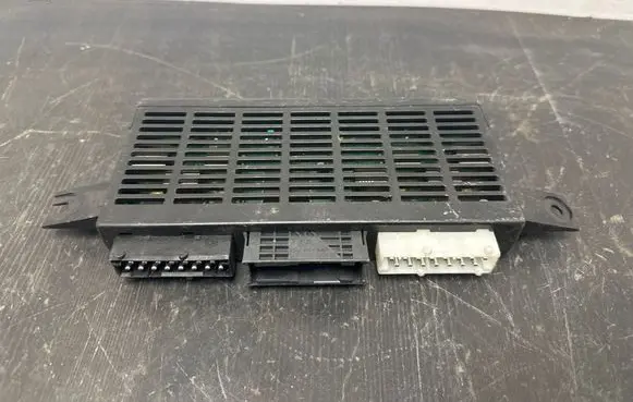 BMW 5 E39 Light module LCM 8386208 086946053 170952