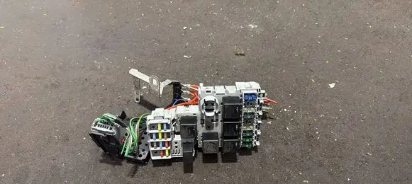 Volvo V70 Fuse box set 30656936