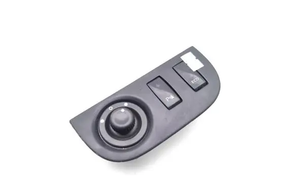Dacia Sandero Wing mirror switch 684937116R 684937535R