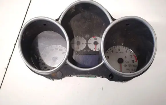 Alfa Romeo 147 Speedometer (instrument cluster) 735292042 c486