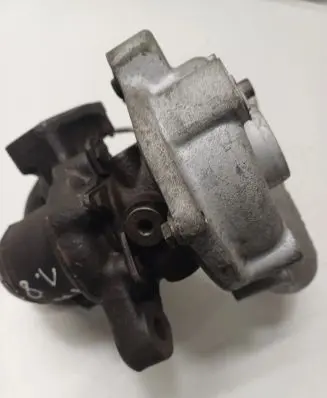 Audi A3 S3 8L Turbo 06A145704