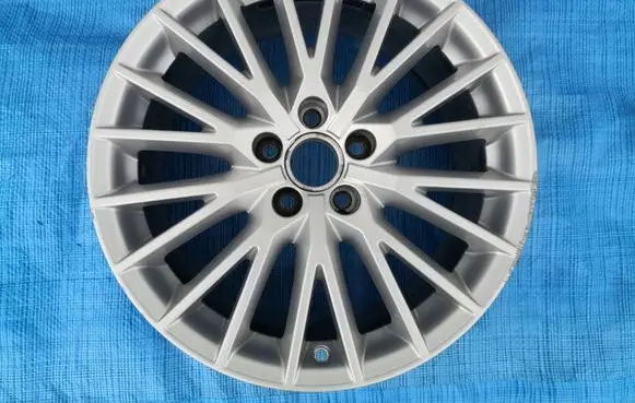 Audi TT TTS RS Mk3 8S R18 alloy rim 8S0601025D