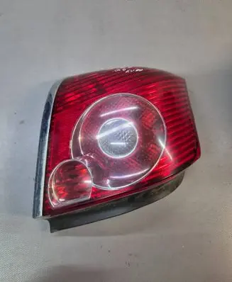 Toyota Avensis T250 Rear/tail lights 