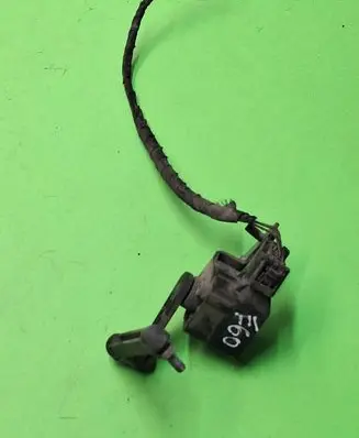 BMW 5 E60 E61 Headlight/headlamp level sensor 6784700