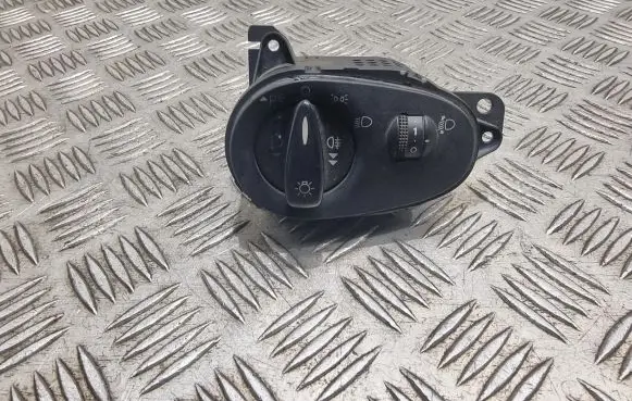 Ford Focus Light switch 2M5T13A024EA