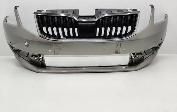 Skoda Octavia Mk3 (5E) Front bumper 5E0807221N