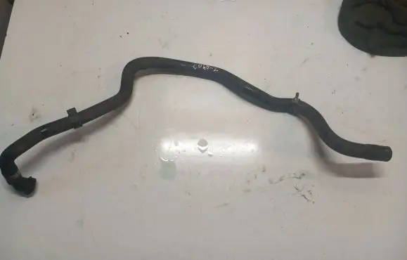 Volvo V40 Engine coolant pipe/hose 31368201