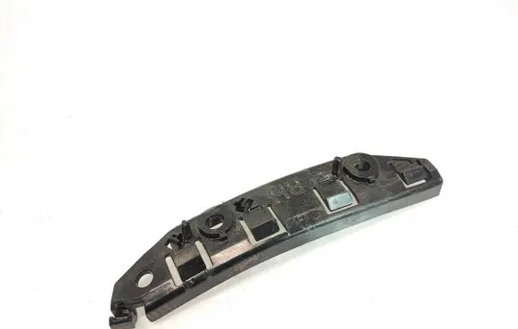 Tesla Model 3 Front bumper mounting bracket 108418200E
