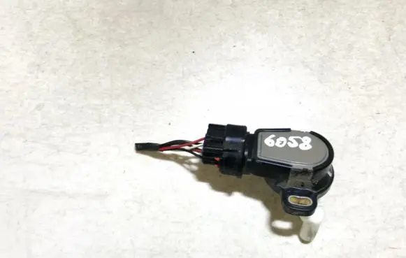 Toyota Corolla Verso E121 Accelerator throttle pedal 8928147010 89281-47010