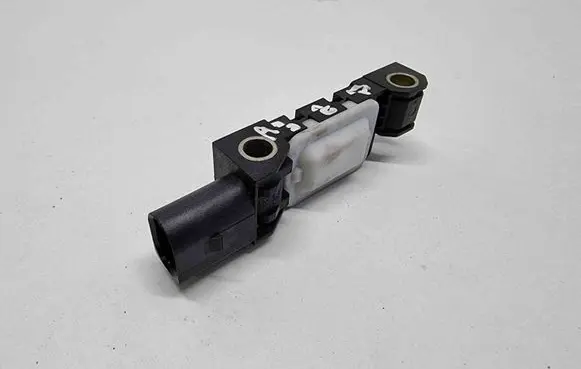 Audi A3 S3 8P Airbag deployment crash/impact sensor 4B0959643C 0232H078PK97 171003