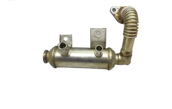Ford Focus EGR valve cooler 4M5Q9F464B1C DTH2V1
