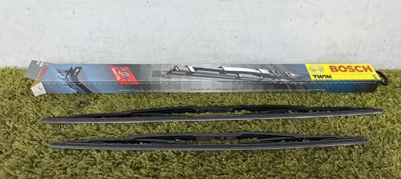 BMW 5 E39 Windshield/front glass wiper blade 3397001539 539