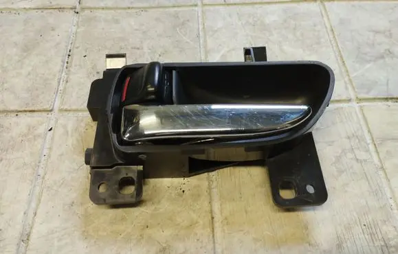 Subaru Outback Front door interior handle