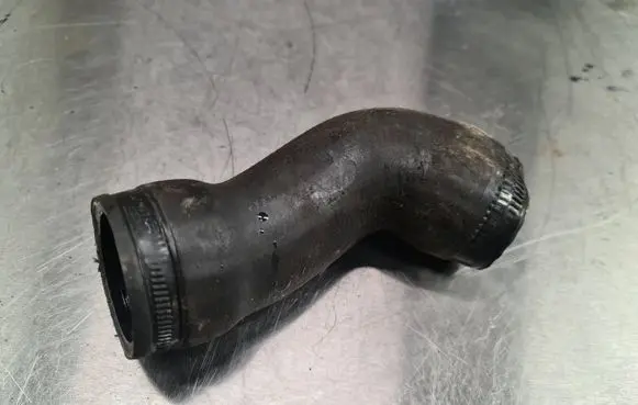 Peugeot 206 Intercooler hose/pipe 50959