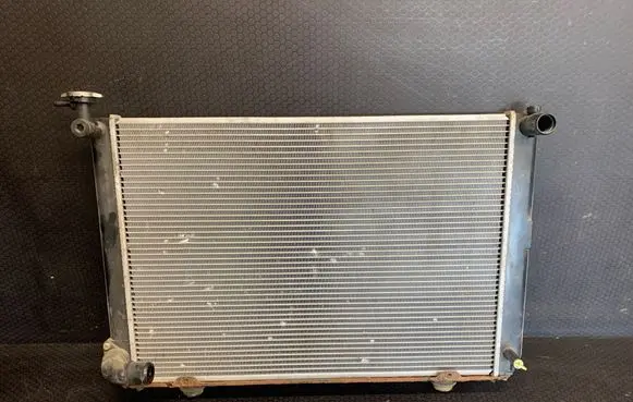 Lexus RX 330 - 350 - 400H Coolant radiator