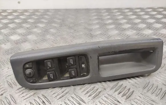 Volvo V50 Electric window control switch 8679473 30773427