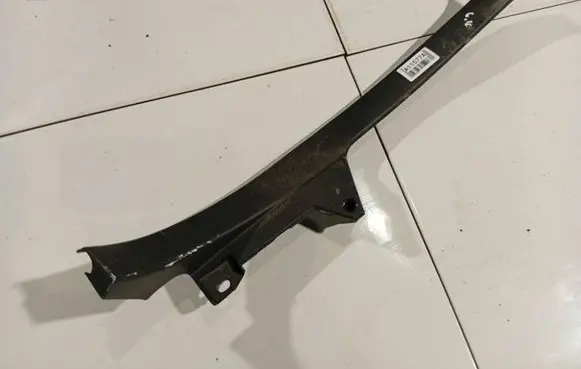 Subaru Legacy Rear sill trim cover 94061AG010