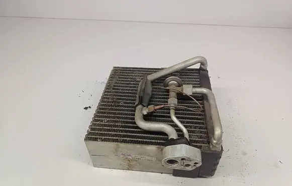 Mitsubishi Galant Air conditioning (A/C) radiator (interior) CAB311A082A