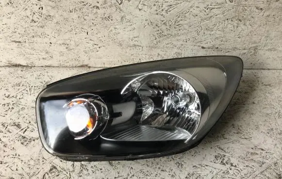 KIA Picanto Headlight/headlamp 92101-1Y0