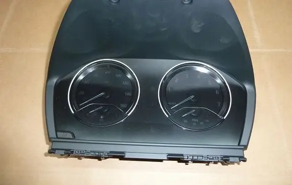 BMW X1 F48 F49 Speedometer (instrument cluster) A3C07898000