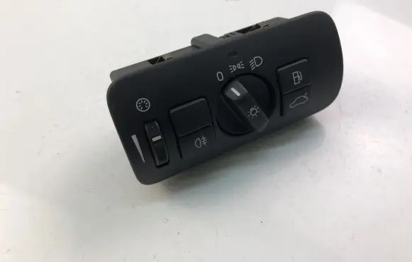 Volvo S60 Light module LCM 30739432