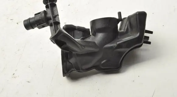 Skoda Fabia Mk3 (NJ) Air intake hose/pipe 04C129654A