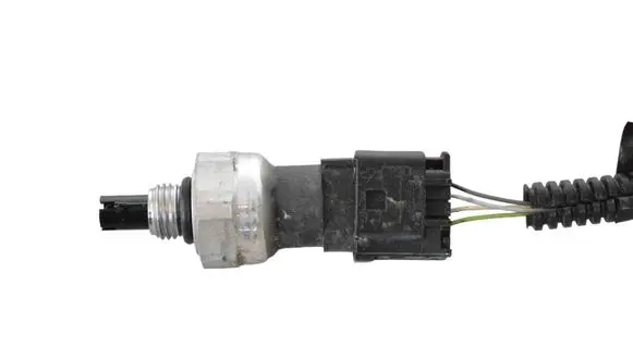 Tesla Model 3 Air conditioning (A/C) pressure sensor 110860800B