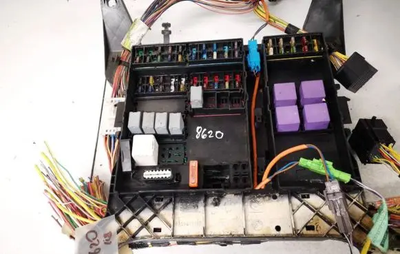 Renault Espace III Fuse box set 6025307195