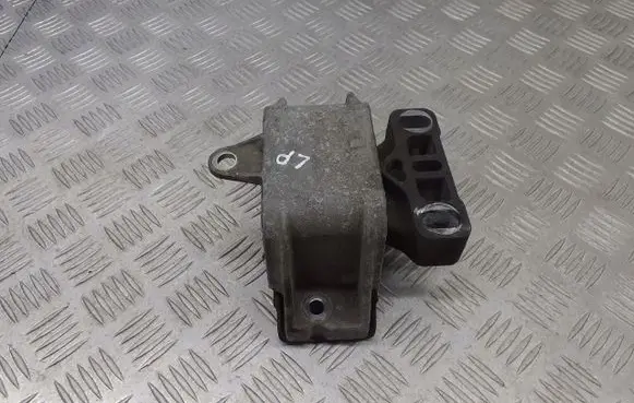 Skoda Octavia Mk1 (1U) Engine mount vacuum valve 