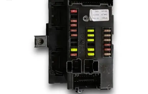 Jeep Renegade Central body control module 50566990